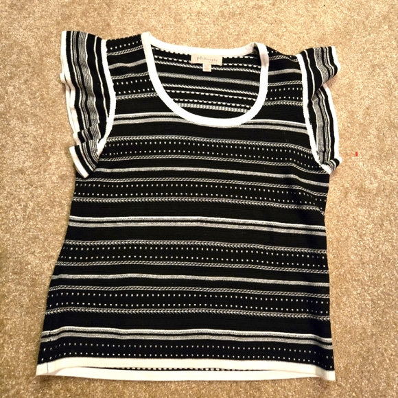 Philosophy Tops - Philosophy Women's Black and White Striped Knitted Top Short Sleeved Size XL